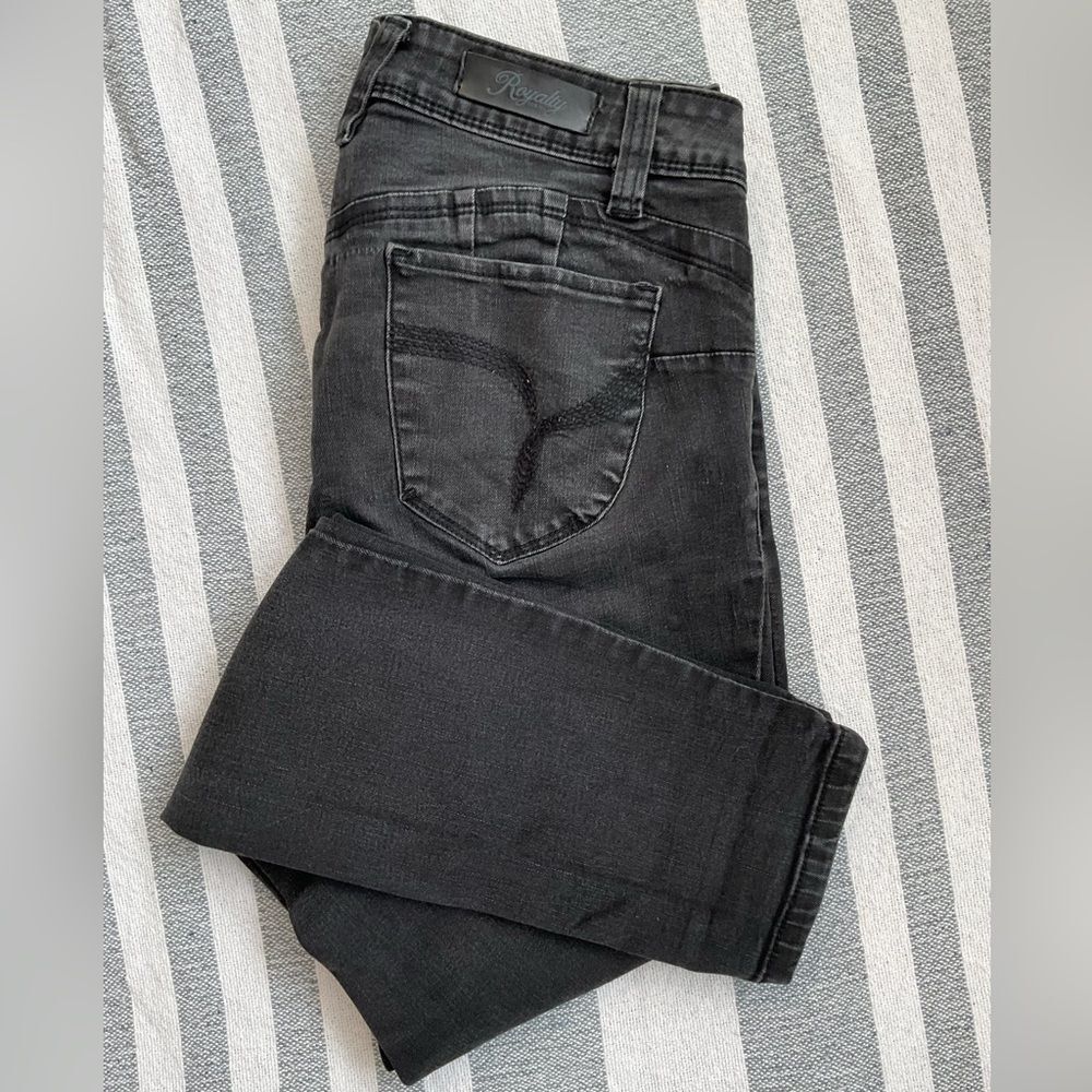 Royalty For Me Wanna Better Butt Jeans Women’s Size 8 Distressed Black Skinny - Picture 9 of 10